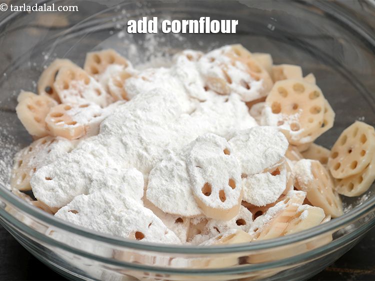 Step 6 – Add 1&frac12; tbsp of c<a href="https://www.tarladalal.com/glossary-cornflour-cornstarch-maize-starch-corn-flour-112i">cornflour</a>.