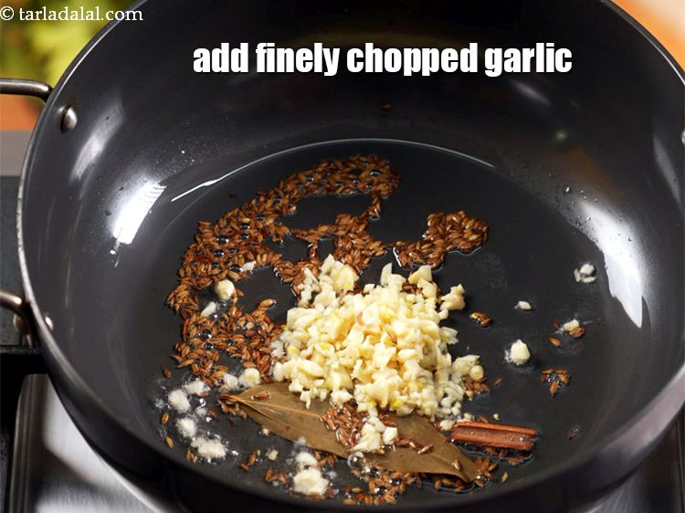 Step 6 – Add 1 tbsp finely chopped garlic.