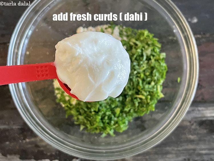 Step 6 – Add&nbsp;<meta charset="UTF-8" />2 tbsp&nbsp;fresh&nbsp;<a href="glossary-curd-dahi-yogurt-yoghurt-383i">curds (dahi)</a>.
