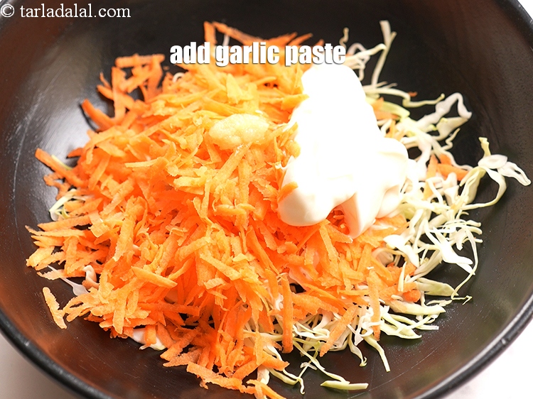 Step 6 – Add 1/4 tsp&nbsp;<a href="https://tarladalal.com/glossary-garlic-paste-lehsun-ki-paste-lahsun-ki-paste-350i">garlic (lehsun) paste</a>.&nbsp;