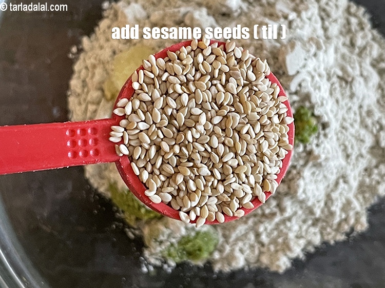 Step 6 – Add&nbsp;<meta charset="UTF-8" />1 tbsp&nbsp;white&nbsp;<a href="glossary-sesame-seeds-til-gingelly-seeds-612i">sesame seeds (til)</a>.