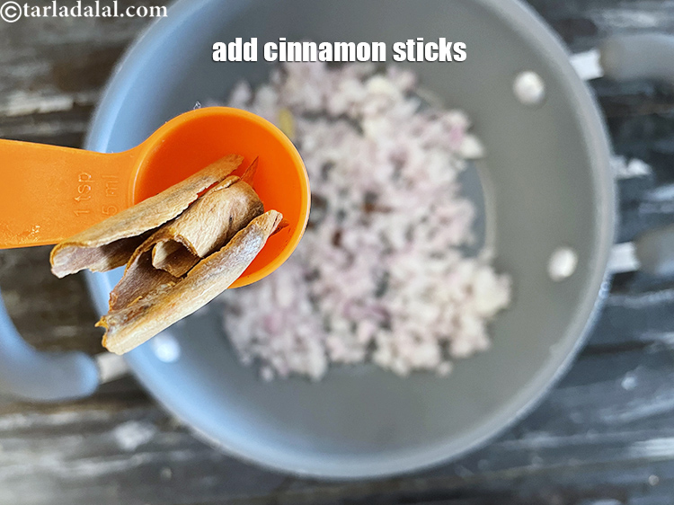 Step 15 – Add&nbsp;<meta charset="UTF-8" />2&nbsp;small sticks&nbsp;<a href="glossary-cinnamon-dalchini-346i">cinnamon (dalchini)</a>.