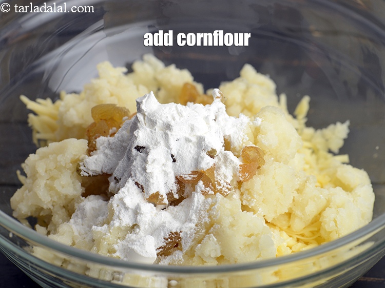 Step 7 – Add 2 tbsp <a href="https://www.tarladalal.com/glossary-cornflour-cornstarch-maize-starch-corn-flour-112i">cornflour</a>.
