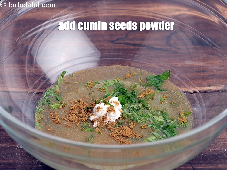 Step 6 – Add &frac12; tsp <a href="https://www.tarladalal.com/glossary-cumin-seeds-powder-jeera-powder-zeera-powder-382i">cumin seeds (jeera) powder</a>.