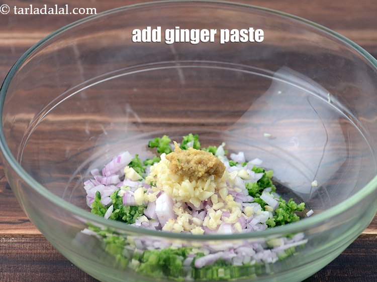 Step 6 – Add 1 tsp <a href="https://www.tarladalal.com/glossary-ginger-paste-adrak-ki-paste-457i">ginger (adrak) paste</a>.