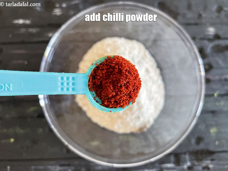 Step 7 – Add&nbsp;<meta charset="UTF-8" />1/2 tsp&nbsp;<a href="glossary-chilli-powder-red-chilli-powder-339i">chilli powder</a>.