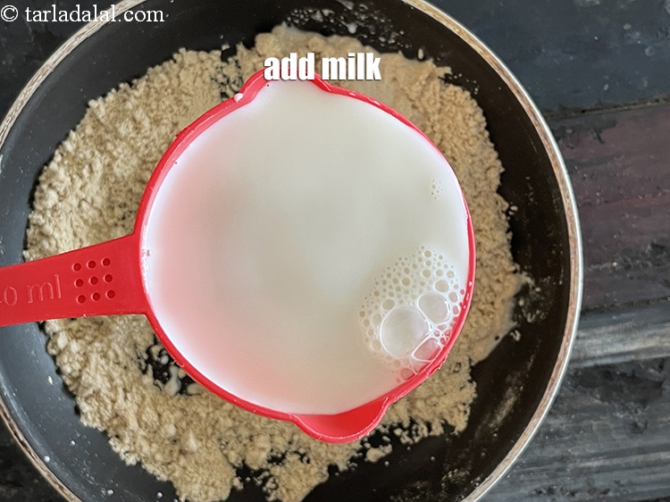 Step 7 – Add&nbsp;<meta charset="UTF-8" />1 cup&nbsp;cow&rsquo;s&nbsp;milk.