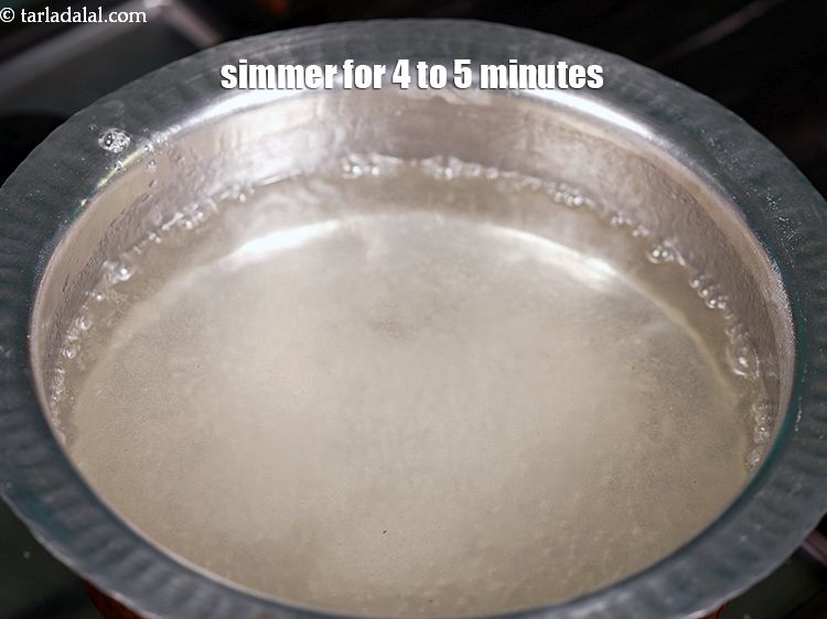 Step 6 – Simmer on medium flame for 4 to 5 minutes, till you get sticky consistency.