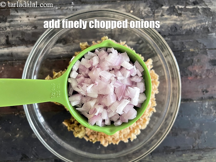 Step 21 – Add&nbsp;<meta charset="UTF-8" />1/2 cup&nbsp;finely&nbsp;<a href="glossary-chopped-onions-722i">chopped onions</a>,