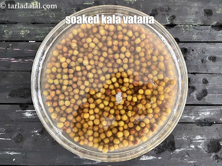 Step 6 – This is what the soaked kala vatana looks like in the morning.