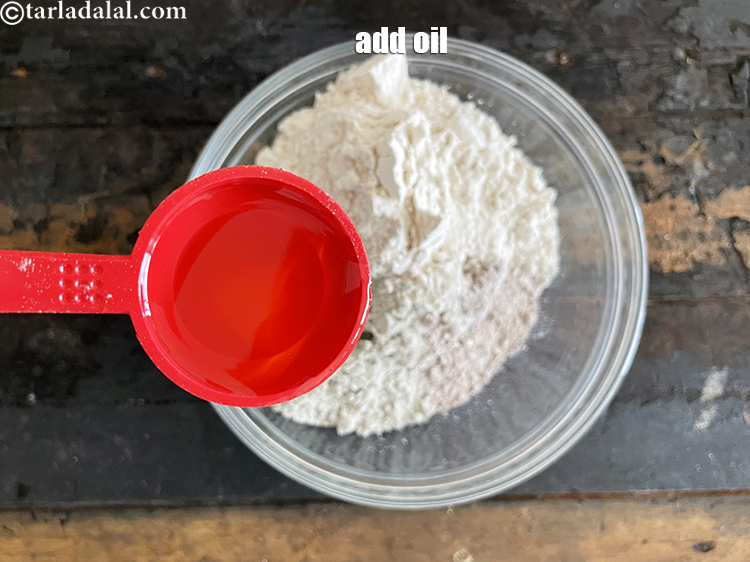 Step 17 – Add 1 tablespoon&nbsp;oil.