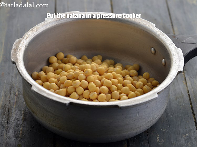 Step 17 – Put the soaked and drained peas in a pressure cooker.
