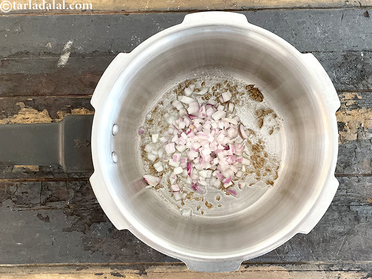 Step 22 – Add&nbsp;<meta charset="UTF-8" />1/4 cup&nbsp;finely&nbsp;<a href="glossary-chopped-onions-722i">chopped onions</a>.&nbsp;Raw <a href="https://www.tarladalal.com/recipes-using-onions-548">onions</a> are a very valuable source of&nbsp;<a href="https://www.tarladalal.com/recipes-for-Vitamin-C-Rich-Indian-Recipes-804" …