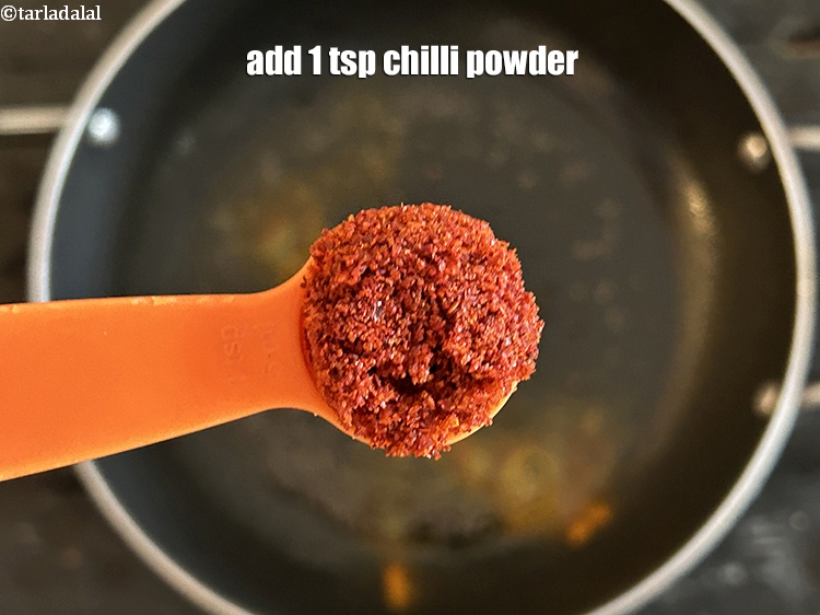 Step 8 – Add&nbsp;<meta charset="UTF-8" />1 tsp&nbsp;<a href="glossary-chilli-powder-red-chilli-powder-339i">chilli powder</a>.
