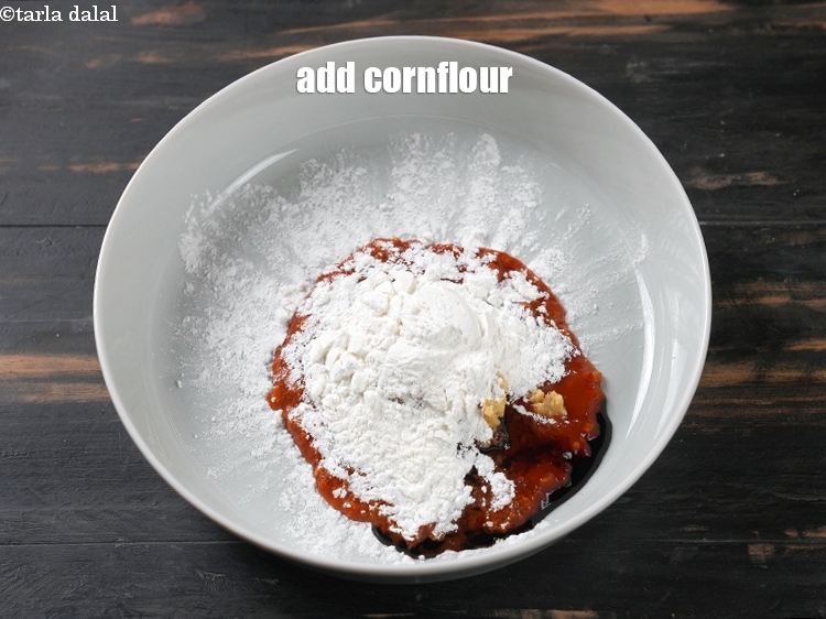Step 7 – Add&nbsp;2 tbsp cornflour.