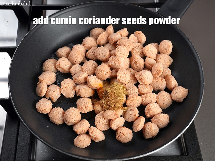 Step 12 – Add 1 tsp cumin coriander seeds powder.