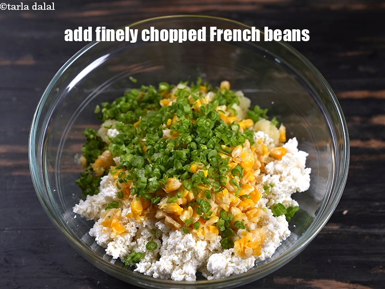 Step 7 – Add 2 tbsp finely chopped French beans.