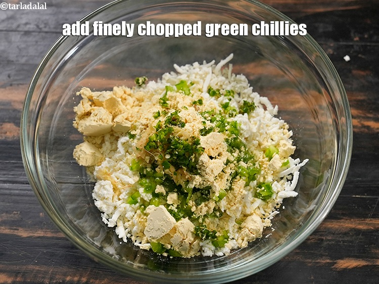 Step 7 – Add 1 tsp finely <a href="https://www.tarladalal.com/glossary-chopped-green-chilli-820i">chopped green chillies</a>.&nbsp;