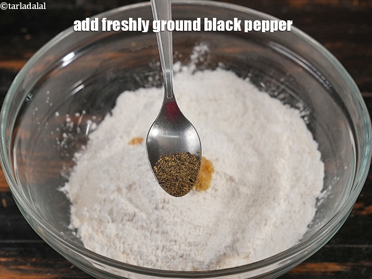 Step 7 – Add 1/2 tsp freshly ground black pepper (kalimirch).