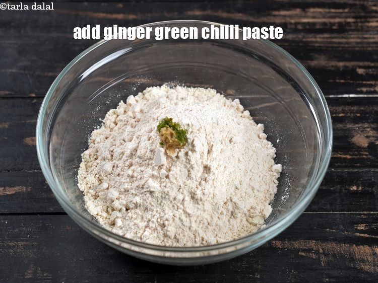 Step 7 – Add 1 tsp&nbsp;<a href="https://www.tarladalal.com/glossary-ginger-adrak-453i">ginger (adrak)</a>&nbsp;<a href="https://www.tarladalal.com/glossary-green-chilli-paste-hari-mirch-ki-paste-mirchi-paste-333i">green chilli paste</a>
