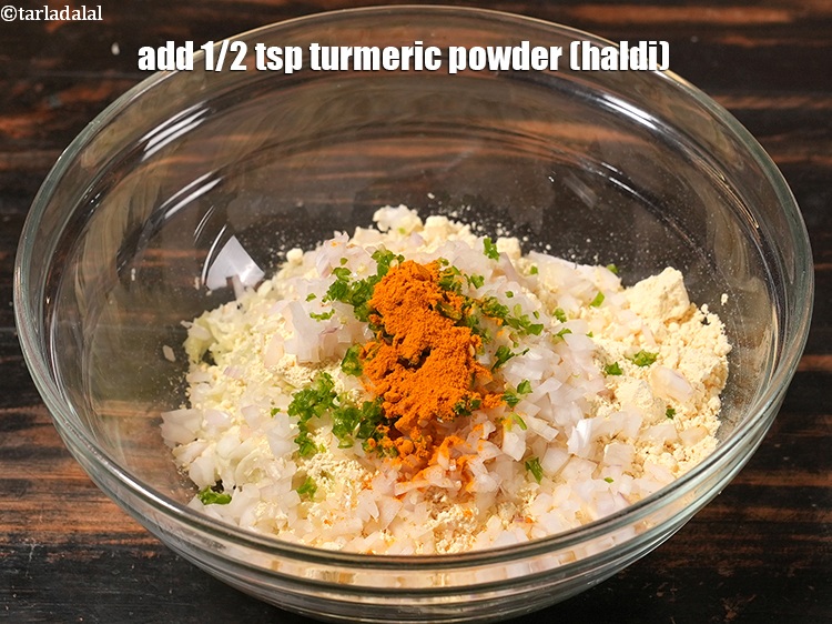 Step 21 – Add 1/2 tsp&nbsp;<a href="https://www.tarladalal.com/glossary-turmeric-powder-haldi-645i">turmeric powder (haldi)</a>.