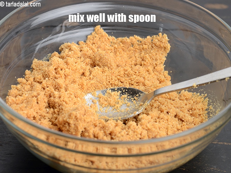 Step 7 – Mix well with a spoon.&nbsp;