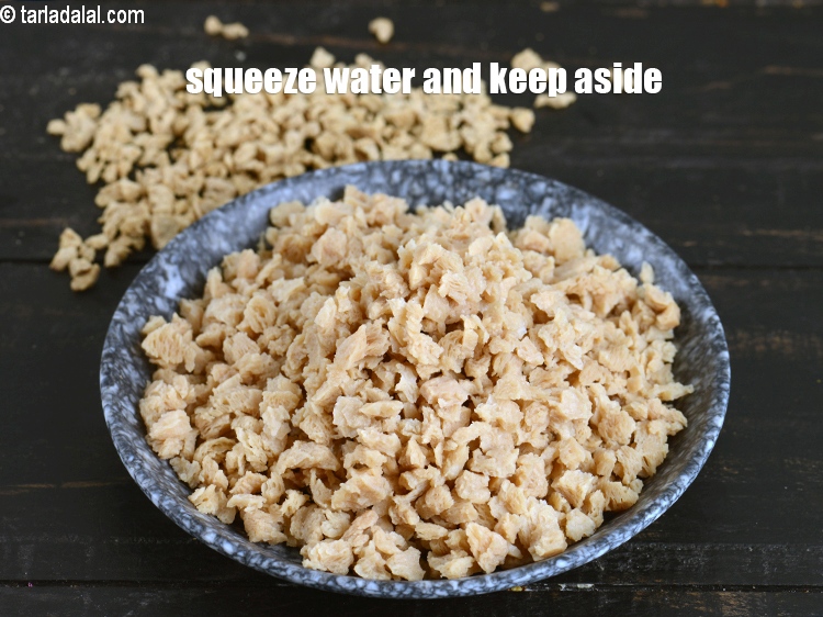 Step 9 – This is what soaked and squeezed soya granules look like.