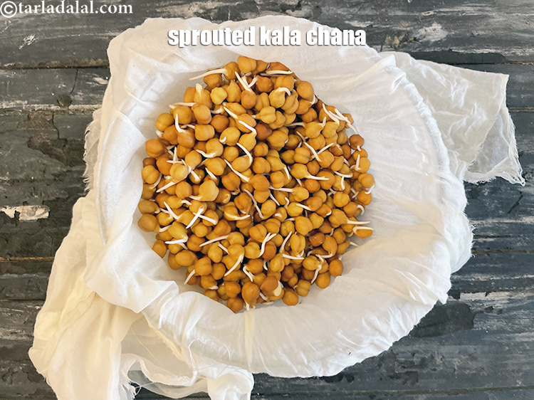 Step 9 – This is how the sprouted kala chana looks.