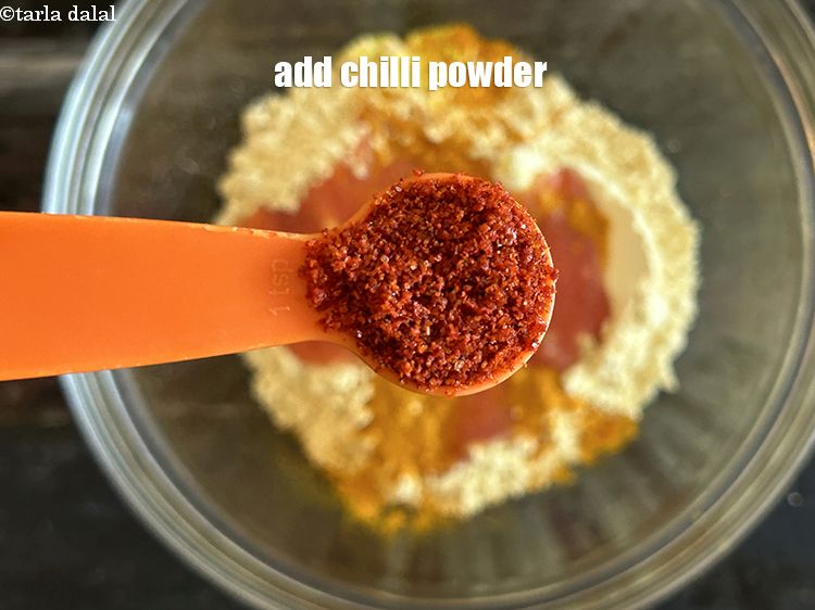 Step 13 – Add&nbsp;<meta charset="UTF-8" />1 1/2 tsp&nbsp;<a href="glossary-chilli-powder-red-chilli-powder-339i">chilli powder</a>.