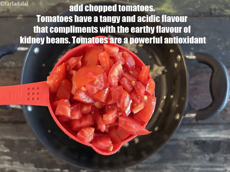 Step 15 – Add&nbsp;<meta charset="UTF-8" />4 cups&nbsp;<a href="glossary-chopped-tomatoes-779i">chopped tomatoes</a>.&nbsp;Tomatoes have a tangy and acidic flavor that complements well …
