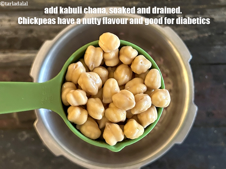 Step 25 – <meta charset="UTF-8" /> Add&nbsp;1/4 cup&nbsp;<a href="glossary-kabuli-chana-chickpeas-garbanzo-chole-chana-290i">kabuli chana (white chick peas)</a>&nbsp;, soaked and drained.&nbsp;Chickpeas have a …