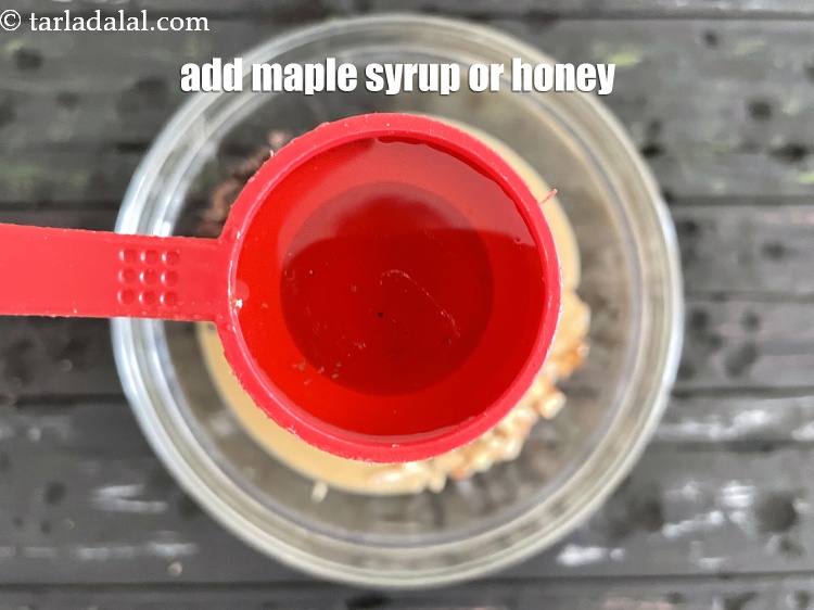Step 15 – Add&nbsp;<meta charset="UTF-8" />2 tbsp&nbsp;<a href="glossary-maple-syrup-1042i">maple syrup</a>&nbsp;or&nbsp;<a href="glossary-honey-467i">honey</a>.