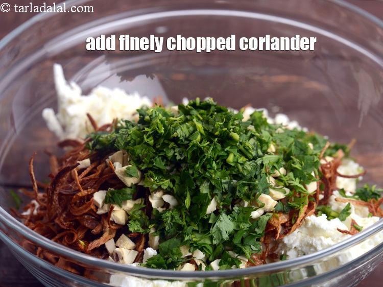 Step 7 – Add 2 tbsp&nbsp;finely&nbsp;<a href="https://tarladalal.com/glossary-chopped-coriander-783i">chopped coriander (dhania)</a>.&nbsp;