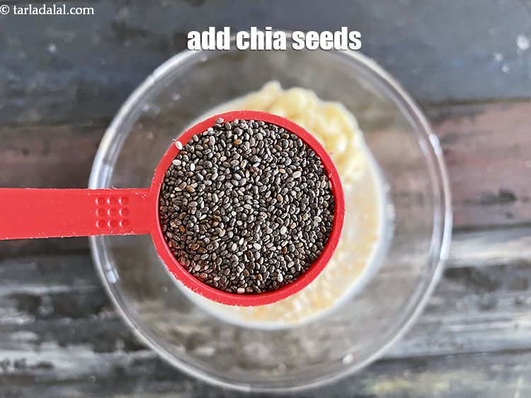 Step 13 – Add&nbsp;<meta charset="UTF-8" />1 tbsp&nbsp;<a href="glossary-chia-seeds-chia-ke-beej-2487i">chia seeds</a>.