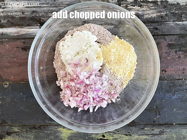Step 9 – Add&nbsp;<meta charset="UTF-8" />1/2 cup&nbsp;finely&nbsp;<a href="glossary-chopped-onions-722i">chopped onions</a>.