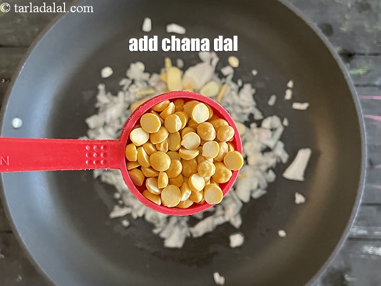 Step 36 – Add&nbsp;2 tbsp chana dal.