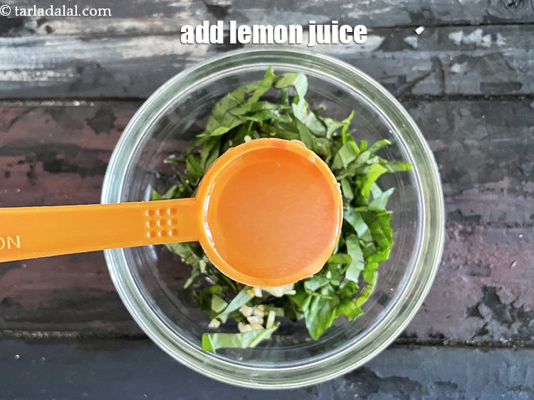 Step 28 – Add 1 tbls&nbsp;<a href="glossary-lemon-juice-numbi-ka-ras-nimbu-ka-juice-471i">lemon juice</a>.