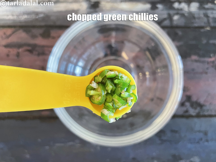 Step 13 – In a bowl put&nbsp;<meta charset="UTF-8" />1 tsp&nbsp;finely&nbsp;<a href="glossary-chopped-green-chilli-820i">chopped green chillies</a>.