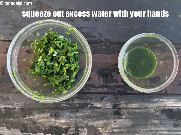 Step 7 – Squeeze out all the excess water.