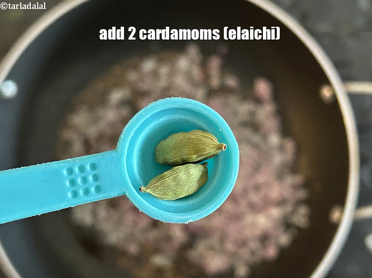 Step 14 – Add&nbsp;<meta charset="UTF-8" />2&nbsp;<a href="glossary-cardamom-elaichi-262i">cardamoms (elaichi)</a>.