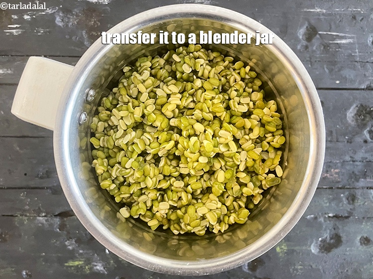 Step 10 – Transfer it to a blender jar.<br /> &nbsp;