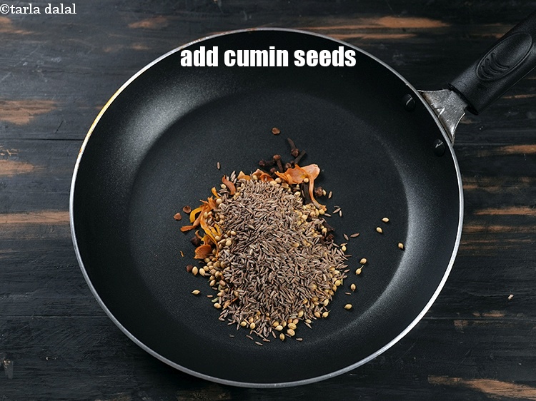 Step 8 – Add 1&frac12; tbsp cumin seeds.