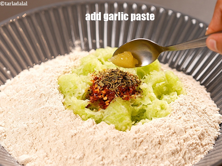 Step 8 – Add 1/2 tsp garlic (lehsun) paste.