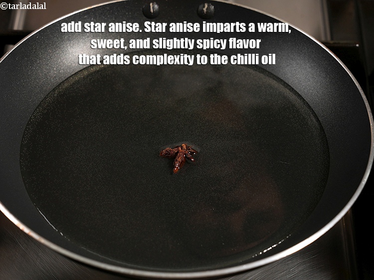 स्टेप 8 – १&nbsp;<a href=""https://www.tarladalal.com/glossary-star-anise-chakri-phool-hindi-623i"">चक्री फूल</a>&nbsp;डालें। चक्र फूल गर्म, मीठा और थोड़ा मसालेदार …