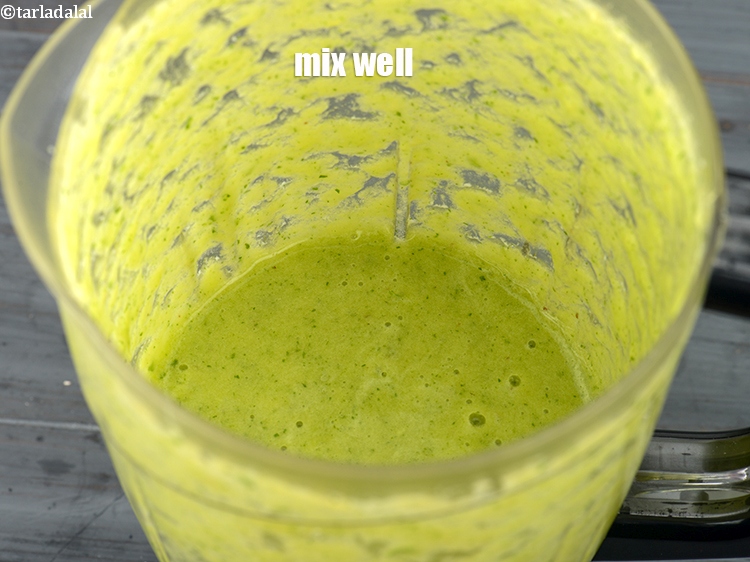 स्टेप 8 – अच्छी तरह मिलाएँ।