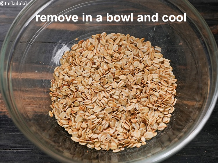 स्टेप 8 – एक कटोरे में निकालें और पूरी तरह से ठंडा करें। …