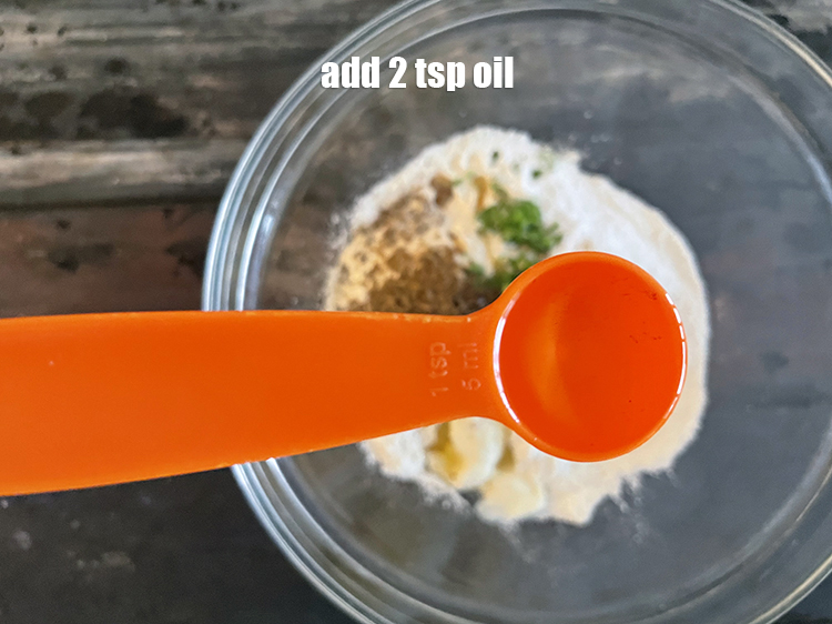 Step 11 – Add 2&nbsp;tsp&nbsp;<a href="glossary-oil-671i">oil</a>.