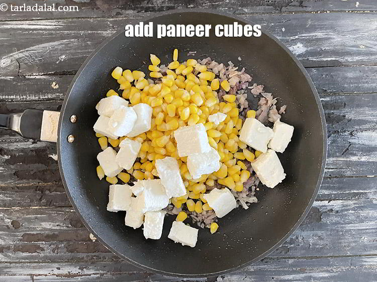 Step 8 – Add&nbsp;<meta charset="UTF-8" />1 cup&nbsp;<a href="glossary-paneer-cottage-cheese-chenna-985i">paneer (cottage cheese)</a>&nbsp;cubes.