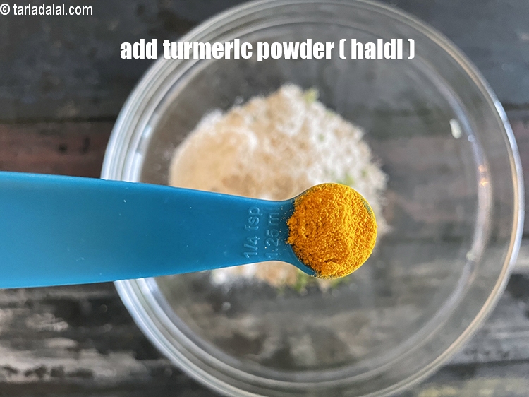 Step 8 – Add&nbsp;<meta charset="UTF-8" />1/4 tsp&nbsp;<a href="glossary-turmeric-powder-haldi-645i">turmeric powder (haldi)</a>.
