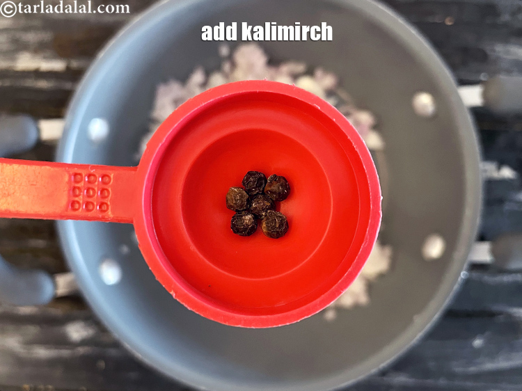 Step 17 – Add&nbsp;<meta charset="UTF-8" />6&nbsp;<a href="glossary-black-peppercorns-kali-mirch-kalimirch-566i">black peppercorns (kalimirch)</a>.